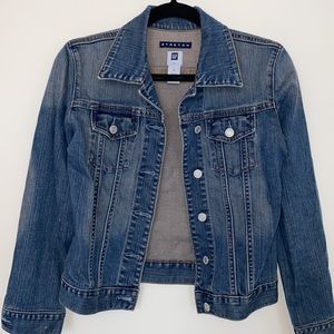 GAP stretch denim jean jacket